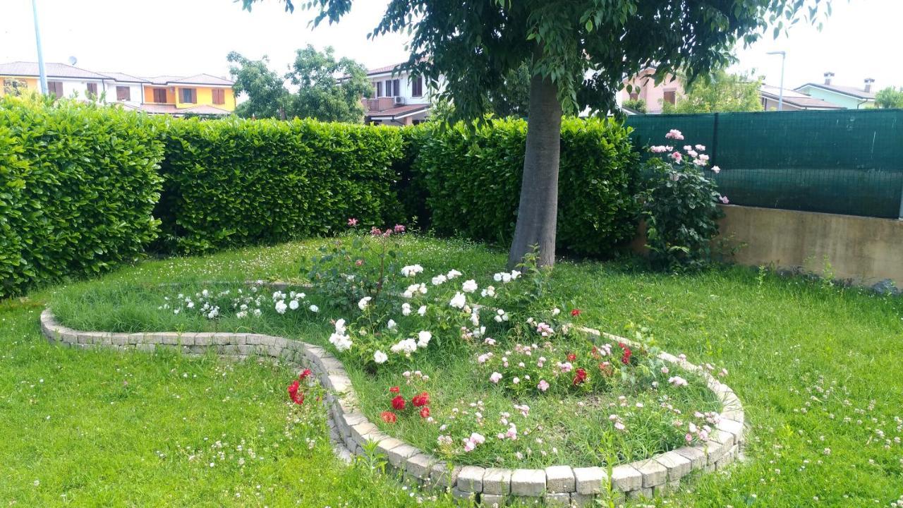 Bed and Breakfast Ca' Le Rose Bagnolo San Vito Exterior foto